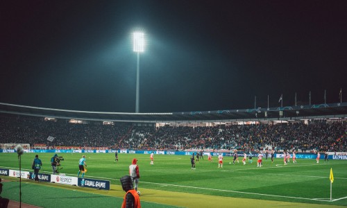 Lighting Poles and Luminaire Selection in and Around Sports Fields